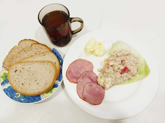 Zdjęcie przedstawia posiłek, kolację zgodnie z dietą podstawową
