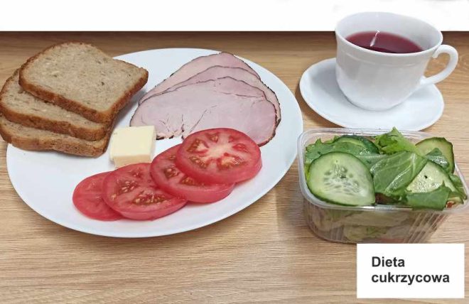 Zdjęcie przedstawia posiłek, kolację zgodnie z dietą cukrzycową