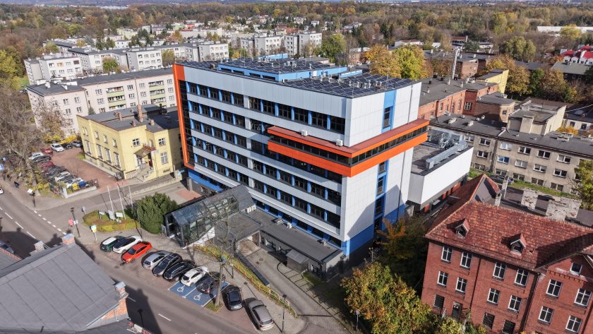 Widok z lotu ptaka na siedzibę szpitala w Siemianowicach Śląskich, gdzie odbyło się uroczyste podpisanie porozumienia