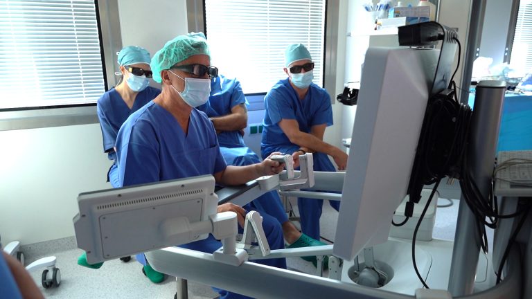 Bonifraterskie Centrum Medyczne rozwija w Katowicach program chirurgii robotycznej z wykorzystaniem systemu Hugo RAS